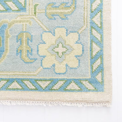 White Floral Shape Unique Abestract Green Accent Turkish Rug Knots Bedroom Rug For Living Room Bedroom- Low Pile Rug 5x8 6x9 7x10 8x10 9x12 10x14 Large Area Rug